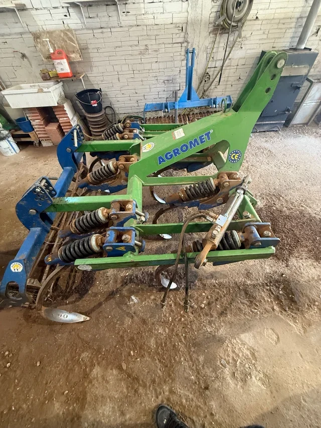 Cultivador/Arado 9 Brazos Agromet