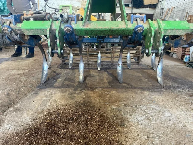 Cultivador/Arado 9 Brazos Agromet