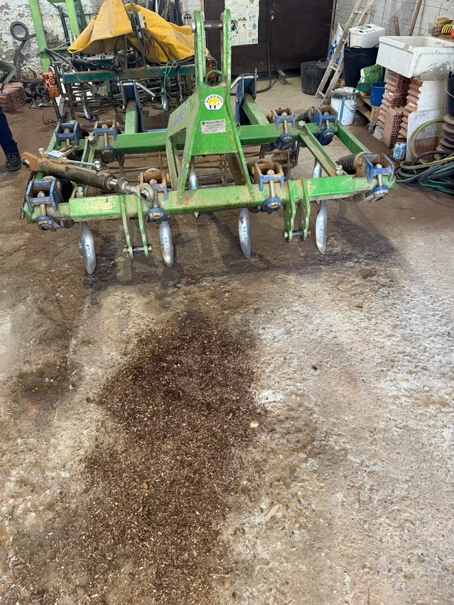 Cultivador/Arado 9 Brazos Agromet